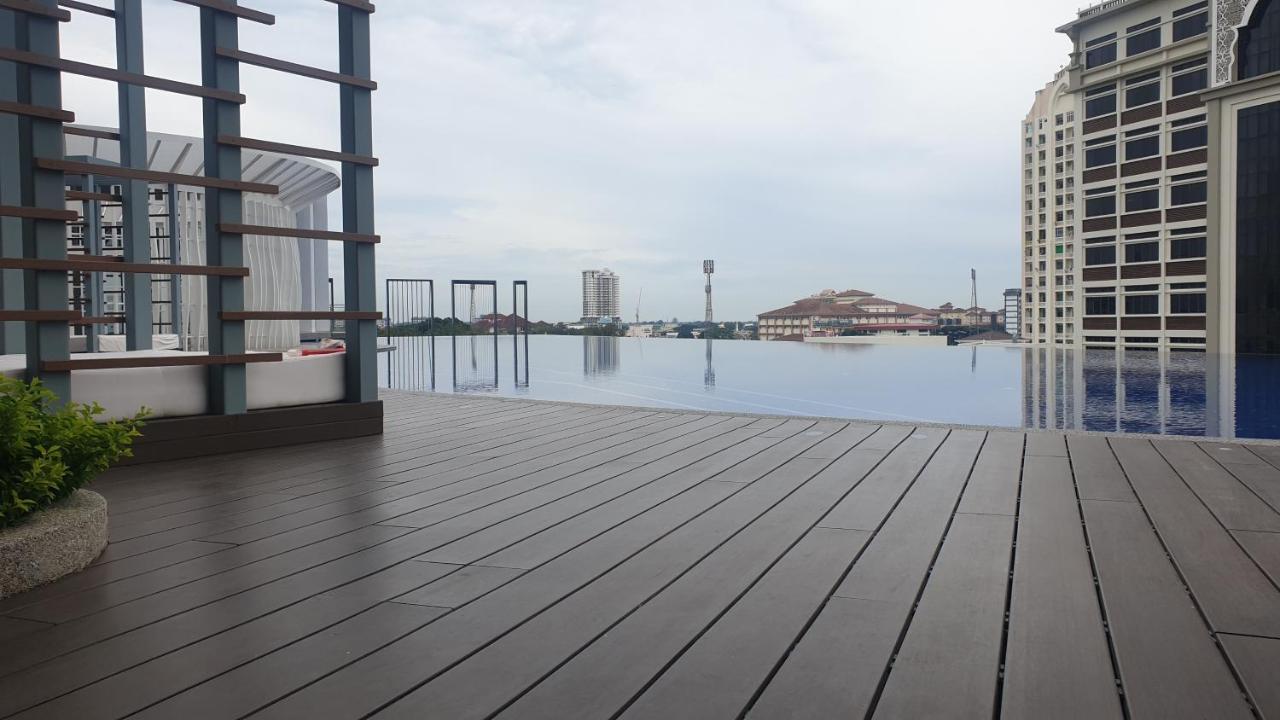 Prestige Troika Luxury Stay 코타바하루 외부 사진