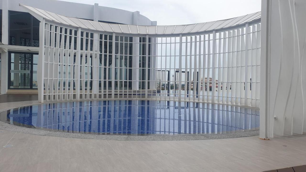 Prestige Troika Luxury Stay 코타바하루 외부 사진